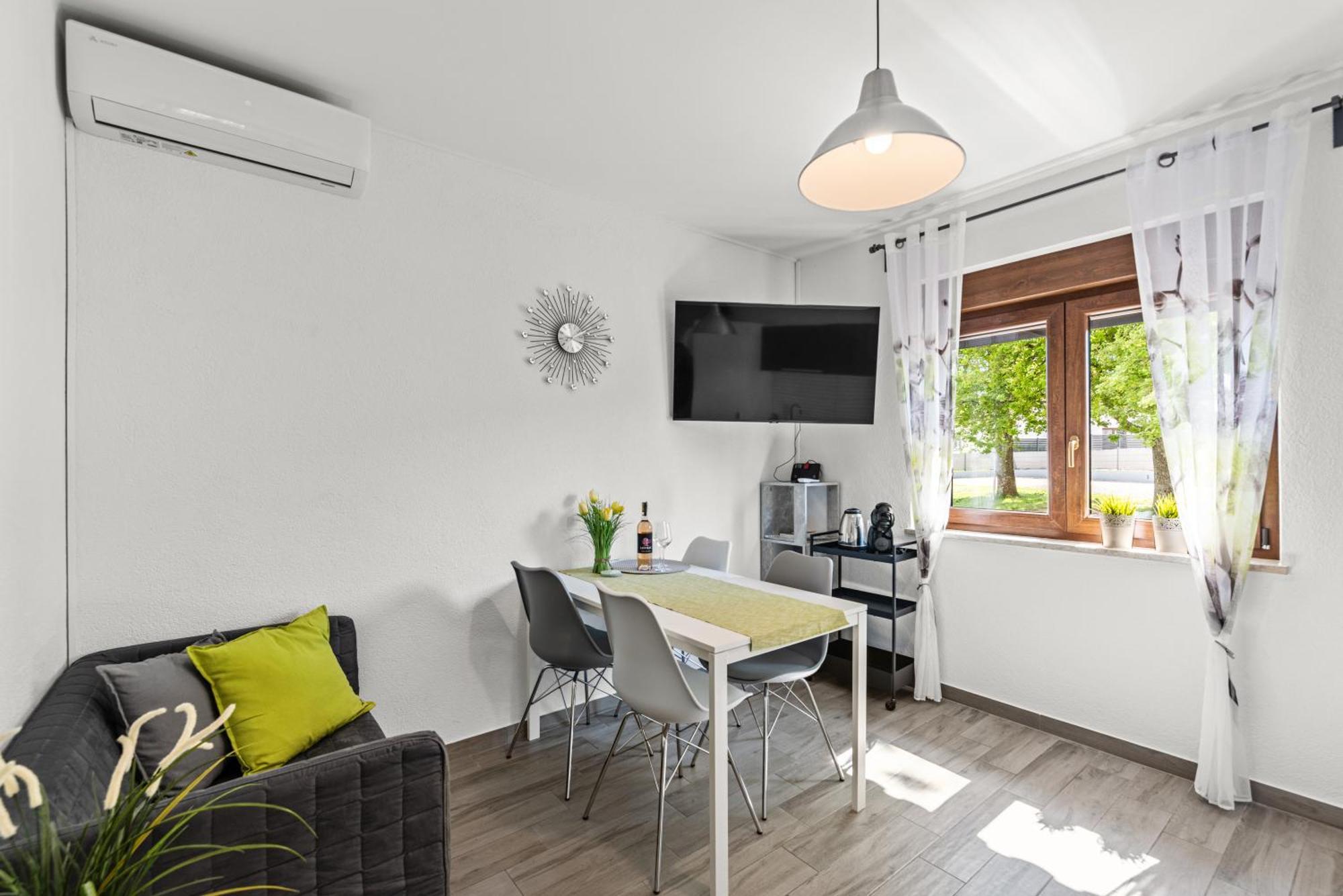 Apartments Frama Porec - ฟุนตานา ภายนอก รูปภาพ